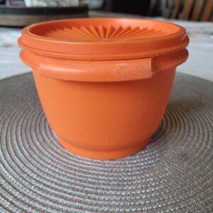 Vintage Tupperware 886 4.5" Orange Servalier w/ Lid Harvest Collection 70s USA
